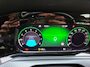 Volkswagen Golf 1.5 TSI. Zeer netjes en luxe o.a. adap.cruise, carplay, stoel- & stuurverw, navi, LED, etc. Prijs incl garantie.