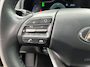 Hyundai Kona Electric EV Fashion 64 kWh | Cruise control | Navigatiesysteem | Achteruitrijcamera | Lichtmetalenvelgen | Parkeersensoren achter | Climate control |