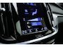 Volvo V60 2.0 T8 Recharge AWD R-Design Automaat | Trekhaak wegklapbaar | Lederen bekleding | Stoel & Stuurverwarming | 18" Lichtmetalen velgen | Electrische achterklep