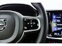 Volvo V60 2.0 T8 Recharge AWD R-Design Automaat | Trekhaak wegklapbaar | Lederen bekleding | Stoel & Stuurverwarming | 18" Lichtmetalen velgen | Electrische achterklep