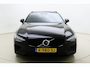 Volvo V60 2.0 T8 Recharge AWD R-Design Automaat | Trekhaak wegklapbaar | Lederen bekleding | Stoel & Stuurverwarming | 18" Lichtmetalen velgen | Electrische achterklep