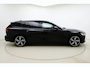 Volvo V60 2.0 T8 Recharge AWD R-Design Automaat | Trekhaak wegklapbaar | Lederen bekleding | Stoel & Stuurverwarming | 18" Lichtmetalen velgen | Electrische achterklep