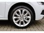 Skoda Kamiq 1.0 TSI 110pk Sport Business | Stoelverwarming | All Season Banden | Apple Carplay & Android Auto