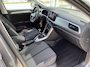 Volkswagen T-Roc 1.0 TSI Navi & Carplay | Digitaal Dashboard | Parkeercamera | Adaptieve Cruisecontrol | Lichtmetalen Velgen |