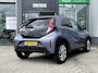 Toyota Aygo X 1.0 VVT-i Pulse | Carplay & Android | Parkeercamera | Stoelverwarming | Adaptieve Cruisecontrol | Climatecontrol | LED Verlichting |