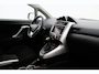 Toyota Verso 1.8 VVT-i Business | Panoramadak | Trekhaak (1.300 KG) | Navigatie | Cruise Control | Clima | Parkeersensoren voor | Camera | 17 inch | Bluetooth