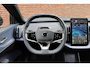 Volvo EX30 P5 Long Range Plus Europa 69 kWh | Elektrisch verstelbare voorstoelen | Stoel-/ stuurwielverwarming | Extra getint glas | Harman Kardon | Pilot assist | BLIS | Apple carplay/ Android auto | 19 inch. lichtmetalen velgen