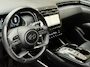 Hyundai Tucson 1.6 T-GDI 265pk PHEV Premium 4WD | Trekhaak afneembaar | Lederen bekleding | 360 camera | Navigatie | Stoelverwarming&ventilatie | Stuurverwarming | Keyless | LED | DAB| Apple CarPlay / Android Auto | Adaptieve cruise | Lane assist | Dodehoekdetectie | Elektrisch verstelbare stoel memory | Elektrische achterklep | Volledig dealeronderhouden | Fabrieksgarantie