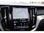 Volvo XC60 T6 Recharge AWD R-Design | Longe Range | Stoelverwarming & Koeling | Trekhaak | 360° Camera | Panoramadak | H/K | Keyless