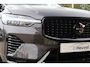 Volvo XC60 T6 Recharge AWD R-Design | Longe Range | Stoelverwarming & Koeling | Trekhaak | 360° Camera | Panoramadak | H/K | Keyless