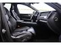 Volvo XC60 T6 Recharge AWD R-Design | Longe Range | Stoelverwarming & Koeling | Trekhaak | 360° Camera | Panoramadak | H/K | Keyless