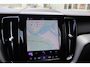 Volvo XC60 T6 Recharge AWD R-Design | Longe Range | Stoelverwarming & Koeling | Trekhaak | 360° Camera | Panoramadak | H/K | Keyless