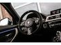 BMW 3-Serie Touring 330d xDrive High Executive | M Sportpakket | Driving Assistant | Cruise control | Sportstoelen | M performance | Stoelverwarming | Rijstrooksensor | Botswaarschuwing