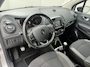 Renault Captur TCe 90 Intens / Dealer Onderhouden / Cruise Control / Navigatie / Bluetooth / Achteruitrij Camera / Keyless Entry / Dode Hoek Detectie /