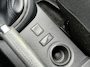Renault Captur TCe 90 Intens / Dealer Onderhouden / Cruise Control / Navigatie / Bluetooth / Achteruitrij Camera / Keyless Entry / Dode Hoek Detectie /
