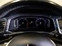 Volkswagen T-Roc 1.5 TSI Sport / 150pk / Panorama dak / Lederen bekleding / Achteruitrijcamera / Stoelverwarming /