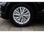 Volkswagen T-Roc 1.0 TSI STYLE I ACC I TREKHAAK I NAP I CARPLAY | 1e EIG!