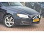 Volvo V70 2.0T Kinetic | Navigatie | Trekhaak | Cruise-control | PDC | Airco | NL auto!! |