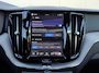 Volvo XC60 2.0 T8 Hybrid 455pk AWD Plus Dark | Panorama | Harman-Kardon | 360 Camera | Apple Carplay - Android Auto