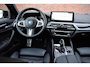 BMW 5-Serie 530e M-SPORT ORG.NED / SCHUIFDAK / CAMERA / LEER / SFEERVERLICHTING / LASER / BTW / ADAPT.CRUISE