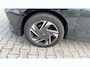 Hyundai i20 1.0 T-GDI Premium | Trekhaak | ECC | Navi | Stoel + Stuurverwarming | 16"LMV | Cam | DAB | Cruise control | Extra getint glas |