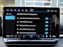 Volkswagen T-Roc 1.5 eTSI R-LINE BLACK STYLE TREKHAAK/CAMERA/ELEK-KLEP/ACC/STOEL+STUURVERW