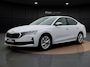 Skoda Octavia 1.5 TSI Business Edition | Elek Achterklep | Stoelverwarming | Navigatie | Camera |