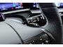 Opel Grandland 1.6 Turbo Plug-in-Hybrid Ultimate | 20'' lichtmetalen velgen | Stoel- stuurverwarming | Elektrische achterklep | Afneembare trekhaak | Elektrisch verstelbare stoelen | Zwart dak | Alcantara bekleding