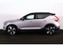 Volvo EX40 Extended Range Ultra 82 kWh - Panorama/schuifdak - IntelliSafe Assist & Surround - 360º Camera - Harman/Kardon audio - Verwarmde voorstoelen, stuur & achterbank - Parkeersensoren voor & achter - Elektr. bedienb. voorstoelen met geheugen links - Draadloze tel. lader - Warmtepomp - Extra getint glas - Inklapbare trekhaak - 19' LMV