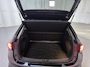 Volkswagen Taigo 1.0 TSI Life Business Panoramadak Stoelverwarming Navigatie Parkeersensoren DAB+