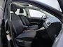 Volkswagen Taigo 1.0 TSI Life Business Panoramadak Stoelverwarming Navigatie Parkeersensoren DAB+