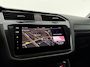 Volkswagen Tiguan Allspace 1.5 TSI R-Line Business+ | Pano | Sfeer | HUD | Virtual | 360° | H/K | Winterpack | Carplay | Trekhaak | NAP