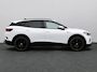 Volkswagen ID.4 Pro 77 kWh 204PK Aut. Panoramadak, Trekhaak, 19", Matrix LED-Verlichting, Parkeersensoren voor en achter, Stoel-Stuurverwarming