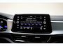 Volkswagen T-Roc 1.0 TSI Life [ LED Apple/Android Adapt.cruise ]