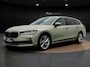 Skoda Superb Combi 1.5 TSI First Edition | Elek Achterklep | Camera | Massage Stoelen | Stoelverwarming | ACC |