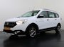 Dacia Lodgy 1.3TCe 131PK 7-Persoons Navi Camera Airco Pdc Cruise Control Apple Carplay/Android Auto Stepway Isofix DAB Bluetooth 1e Eigenaar Origineel Nederlandse Auto