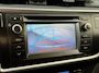 Toyota Auris 1.8 Hybrid Dynamic - Airco / Navi / Cruise / Camera / Parkeers. / Pano / NAP