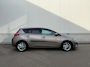 Toyota Auris 1.8 Hybrid Dynamic - Airco / Navi / Cruise / Camera / Parkeers. / Pano / NAP