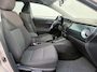 Toyota Auris 1.8 Hybrid Dynamic - Airco / Navi / Cruise / Camera / Parkeers. / Pano / NAP