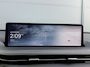 Genesis GV70 Sport 4WD / 490 PK / 4WD vierwielaandrijving / Sport uitvoering / 21 inch lichtmetalen velgen / Nappa lederen bekleding / Elektrisch verstelbare stoelen / Stoelverwarming / Stuurverwarming / Adaptieve cruise control / Navigatiesysteem / Digitaal instrumentenpaneel / Achteruitrijcamera / Elektrische achterklep / Keyless entry & start / LED verlichting / Apple CarPlay & Android Auto