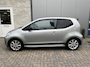 Volkswagen Up! 1.0 TSI GTI / 116 PK/ 17" LMV/ CRUISE/ CLIMATE/ STOELVERWARMING/ DAB/ BLUETOOTH/ PARK. SENSOREN + CAMERA/ BEATS AUDIO