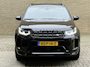 Land Rover Discovery Sport P300e 1.5 R-Dynamic S | Panoramadak | Trekhaak wegklapbaar | Lederen bekleding | Stoel&stuurverwarming | Navigatie | Apple CarPlay / Android Auto | Matrix LED | DAB | Keyless | Meridian audio | Elektrische achterklep | Volledig dealeronderhouden