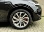 Land Rover Discovery Sport P300e 1.5 R-Dynamic S | Panoramadak | Trekhaak wegklapbaar | Lederen bekleding | Stoel&stuurverwarming | Navigatie | Apple CarPlay / Android Auto | Matrix LED | DAB | Keyless | Meridian audio | Elektrische achterklep | Volledig dealeronderhouden