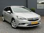 Opel Astra Sports Tourer 1.4 Online Edition ✓2e Eigenaar✓Trekhaak✓Carplay✓Navi✓Recent beurt gehad✓150pk✓Dealer Onderhouden✓6 Bak✓Pdc V+A✓Lm velgen✓Clima✓Cruise✓N.A.P✓Apk tot 06-2027