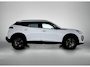 Peugeot 2008 1.2 Hybrid Nefkens Edition | Adaptieve Cruise Control | Navigatie | Dodehoek Bewaking | Climate Control | Apple Carplay/Android Auto | Camera Voor + Achter |
