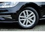 Volkswagen Golf 1.0 TSI Trendline | Stoelverwarming | PDC | Navi | LED | Climate control | Zeer netjes | ALL-Seasons | Rijklaar!