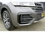 Volkswagen Touareg 3.0 TDI R-Line Automaat | NL-Auto | Pano | Adaptive | Camera | Carplay | Memory | Keyless