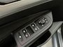Volkswagen Golf 1.5 eTSI Life DSG PANO MASSAGE TREKHAAK IQ