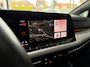 Volkswagen Golf 1.5 eTSI Life DSG PANO MASSAGE TREKHAAK IQ