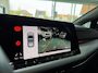Volkswagen Golf 1.5 eTSI Life DSG PANO MASSAGE TREKHAAK IQ